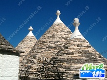 Assolutamente da vedere - Alberobello - La Città dei Trulli